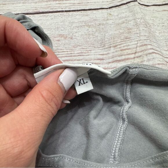 Bryn Walker Huxley Tank Grey Organic Bamboo Size XL Oversized Sleeveless - Picture 8 of 9